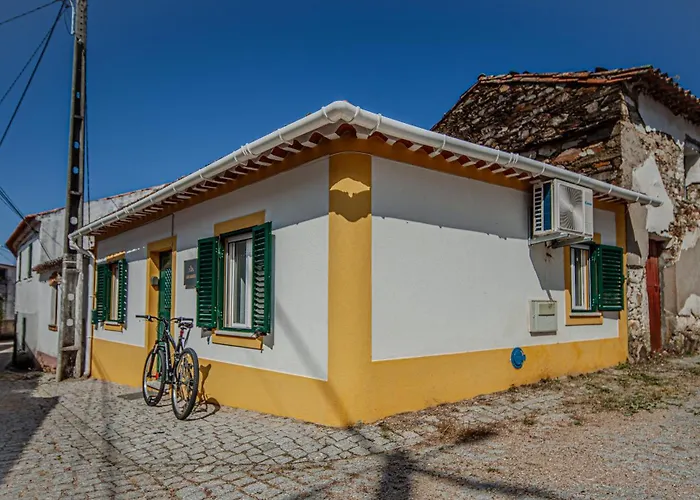 Casa Augusta - The Natural And Retreats Casal Aguas de Verao